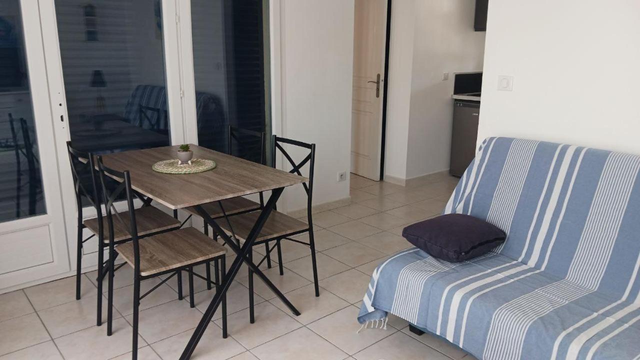 Chalet La Mer Veille 2 Gruissan Exterior photo